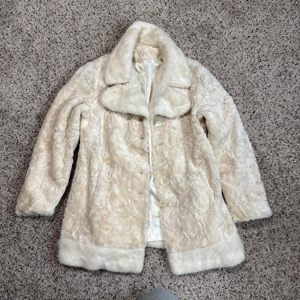 American-vintage Women's White and Cream Coat